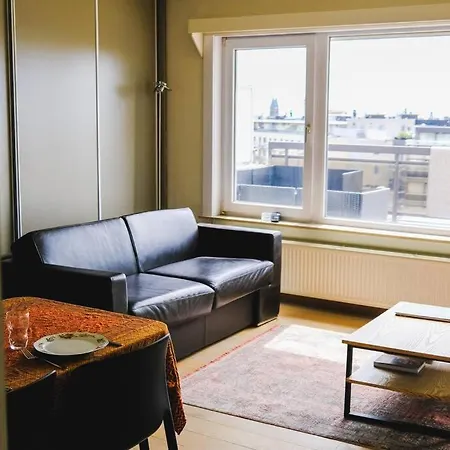 Holiday Vibes! Penthouse-studio Near Beach